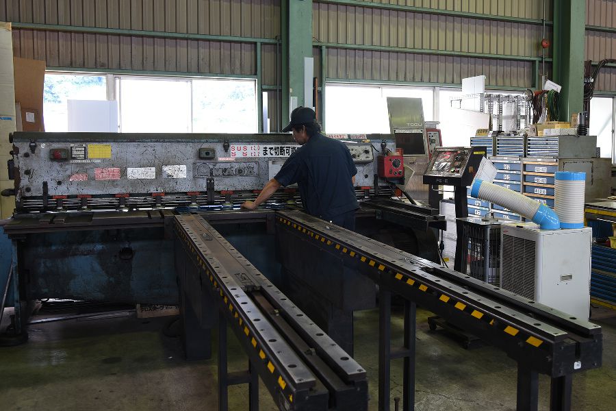 シャーリング加工